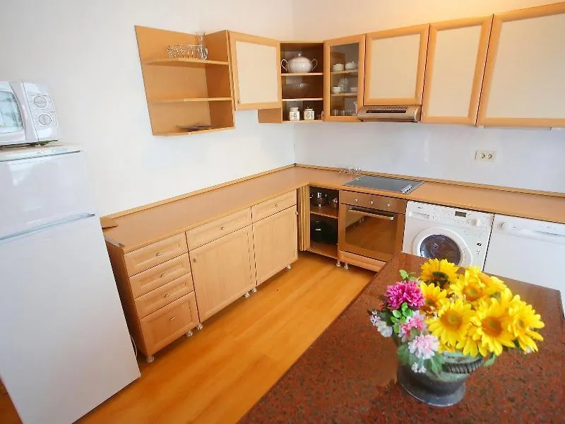Apartments Lili Ζαντάρ