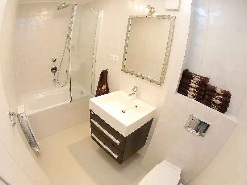 Hotel Apartments Lili Zadar